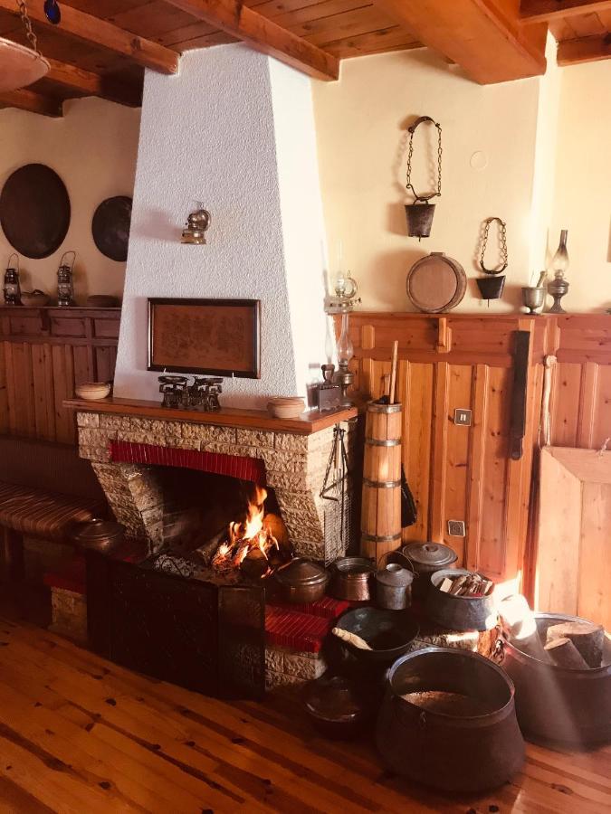 9Mouses Chasiotis Guest House Ampelakia Zewnętrze zdjęcie